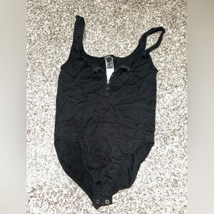 Forever 21 snap up body suit in black small SMALL